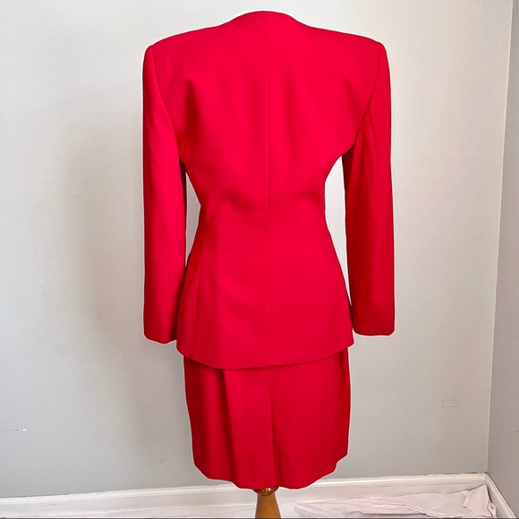 Vintage Mary McFadden Suit - Picture 5 of 16